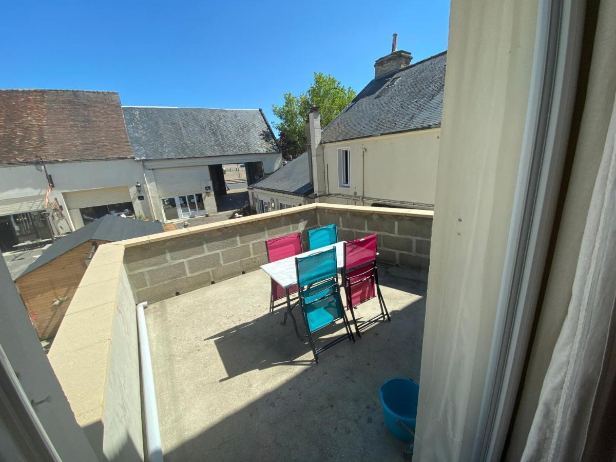 Maison de ville au cœur de Saint Pierre en Auge Extérieur photo